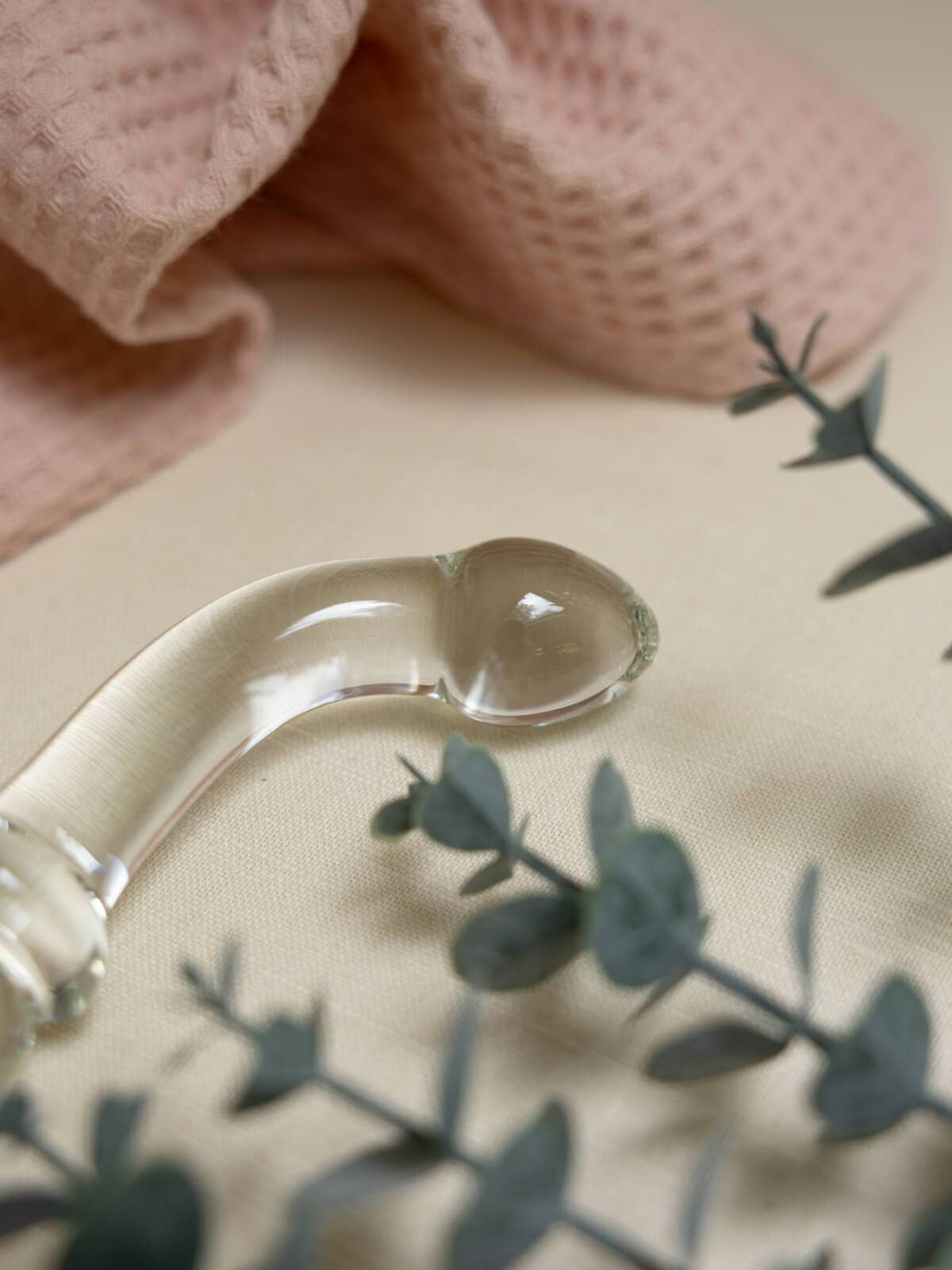Tansy G-Curve | Our Bestselling 7” Glass Dildo