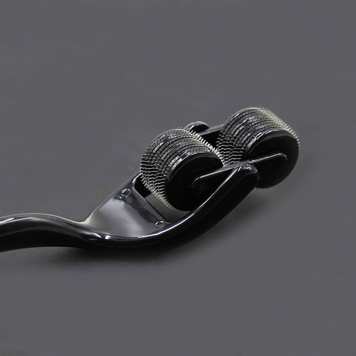 Black Multi Wheel Pinwheel